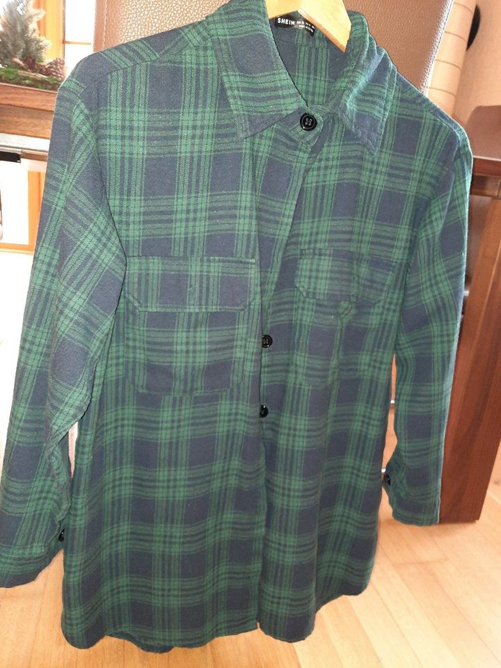 Hemd, Langarmhemd, Shein, Größe xs oder 34, Farbe Grün, schwarz in Teugn