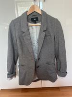 Grauer Blazer Gr. 34 Nürnberg (Mittelfr) - Südoststadt Vorschau