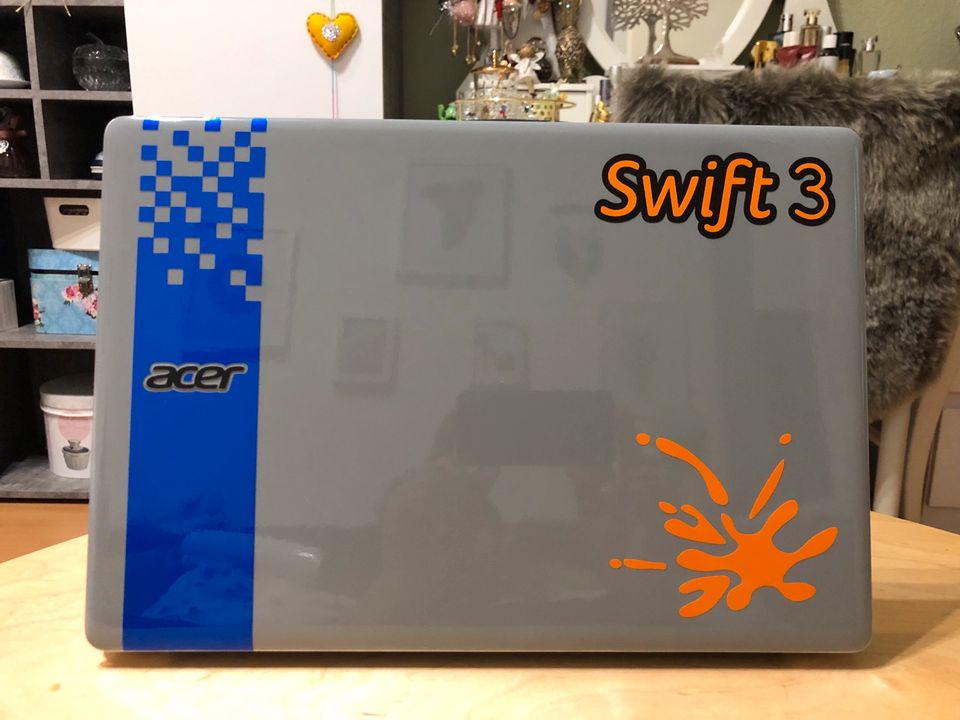 Acer Swift 3 / i7-6500U in Hannover