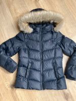 Tommy Hilfiger Winterjacke/Daunenjacke blau Gr.140/152 Nordrhein-Westfalen - Witten Vorschau