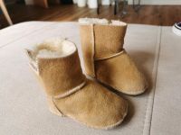 Lammfellschuhe Baby 0-6 Monate Hessen - Mücke Vorschau