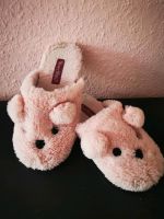 TAUSCH Hausschuhe flauschig rosa Bär Gr. 35 Leipzig - Grünau-Ost Vorschau