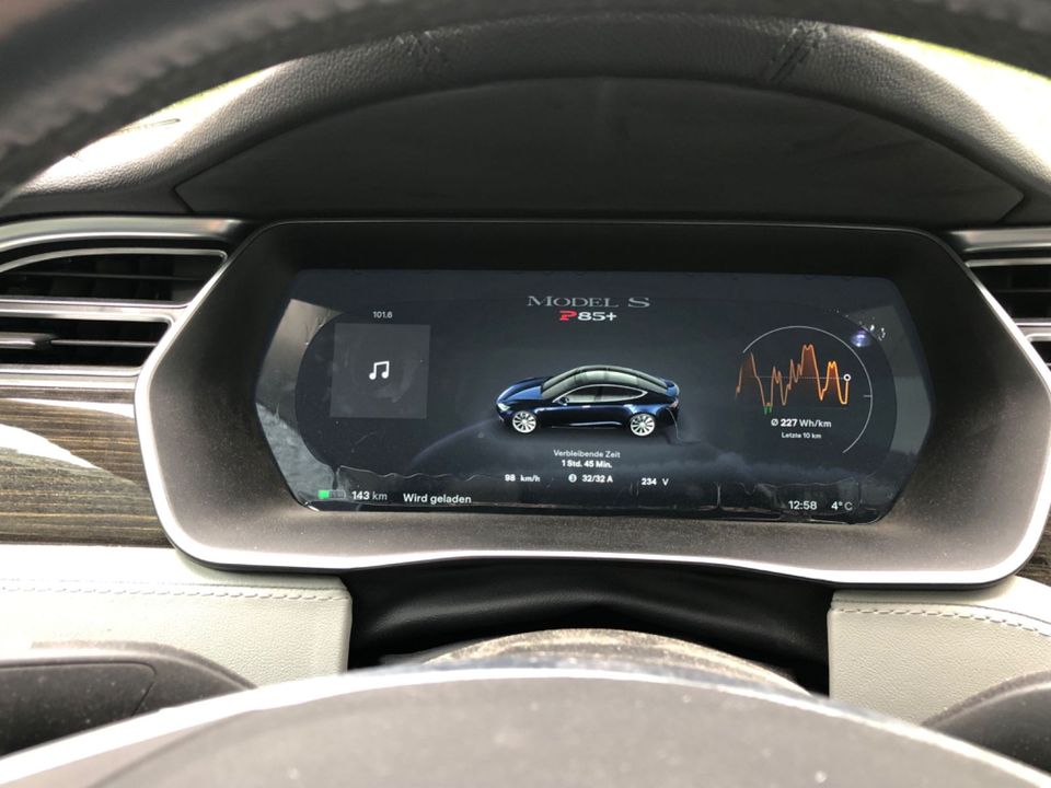 Tesla Model S P85+ free Supercharging CCS MwSt FSD in Schönau