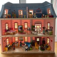 Playmobil Romantisches Puppenhaus inkl. Einrichtung Hessen - Rödermark Vorschau