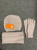 hilltop Strickmütze Schal Handschuhe Set NEU mit Etikett! Nordrhein-Westfalen - Vettweiß Vorschau