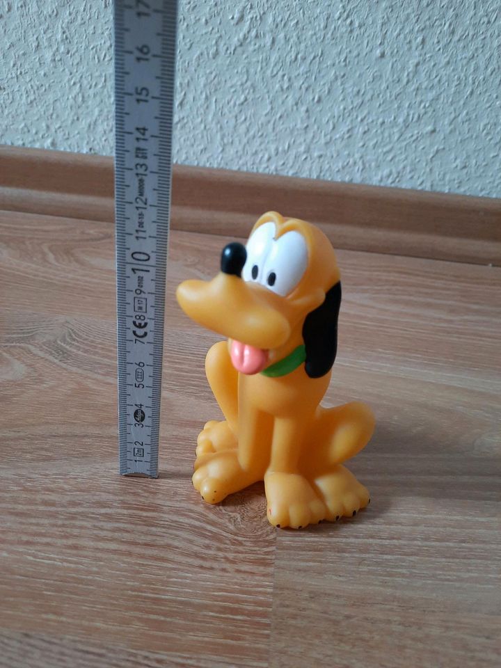 5 Disney Figuren Sammelfiguren Goofy,Donald,Minni,Mickey,Pluto in Leipzig