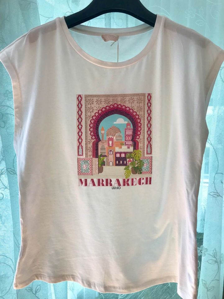 Wunderschönes Shirt Liu Jo mit Marakesch Motiven Gr 40 in München
