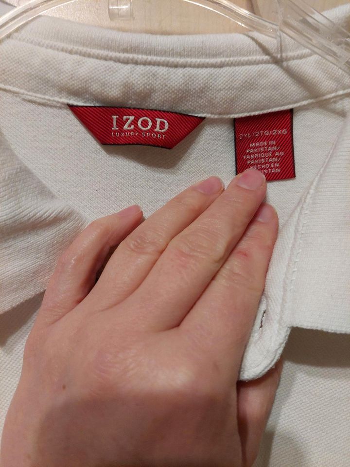 Vintage Izod Men’s Polo Shirt in Ostfildern