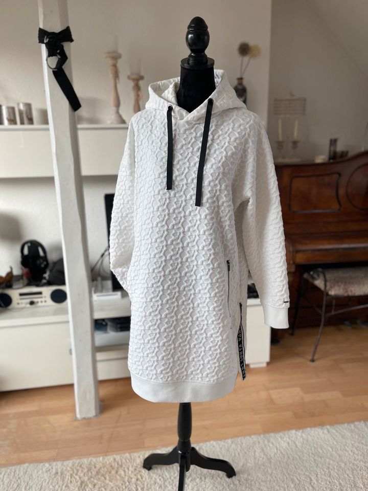 Hoddie Kleid Sweatshirt Kapuze von Luhta wie Neu 36 38 oversized in Rostock