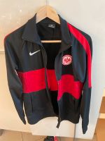 Nike Trainingsjacke Eintracht in Gr M Hessen - Obertshausen Vorschau