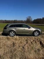 Opel Insignia Sportstourer 4x4 Sachsen - Arnsdorf Vorschau