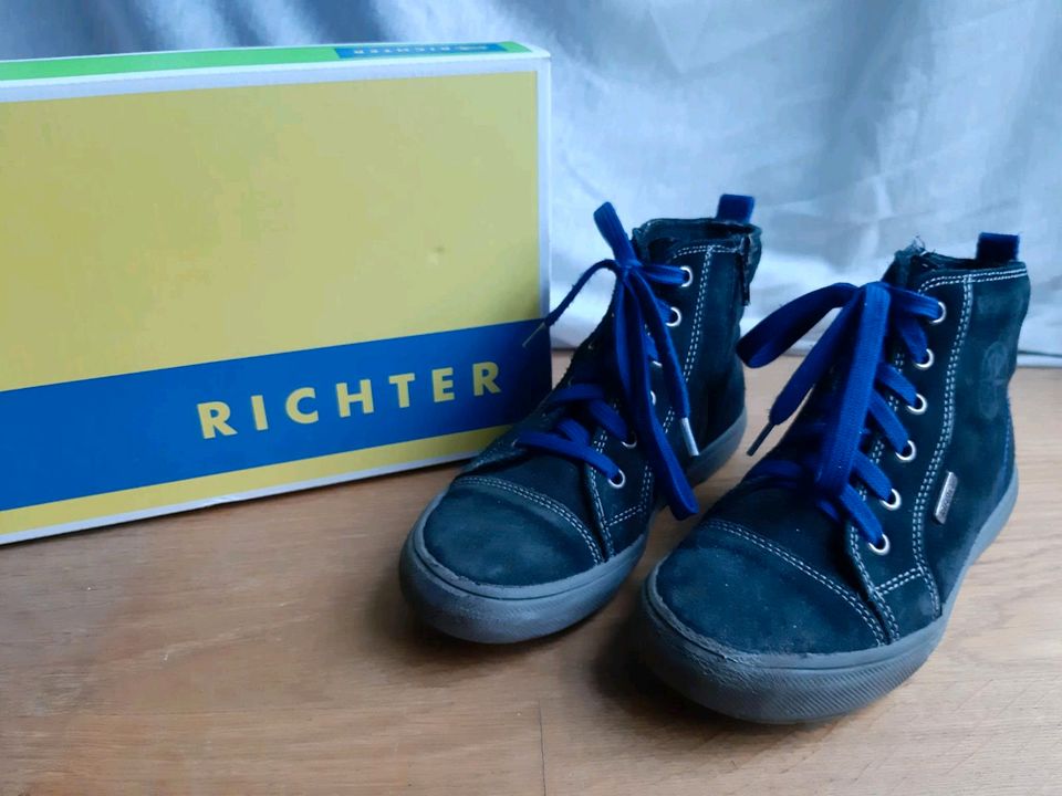 RICHTER gefütterter halbhoher Sneaker, Winterstiefel, Größe 31 in Sandhausen