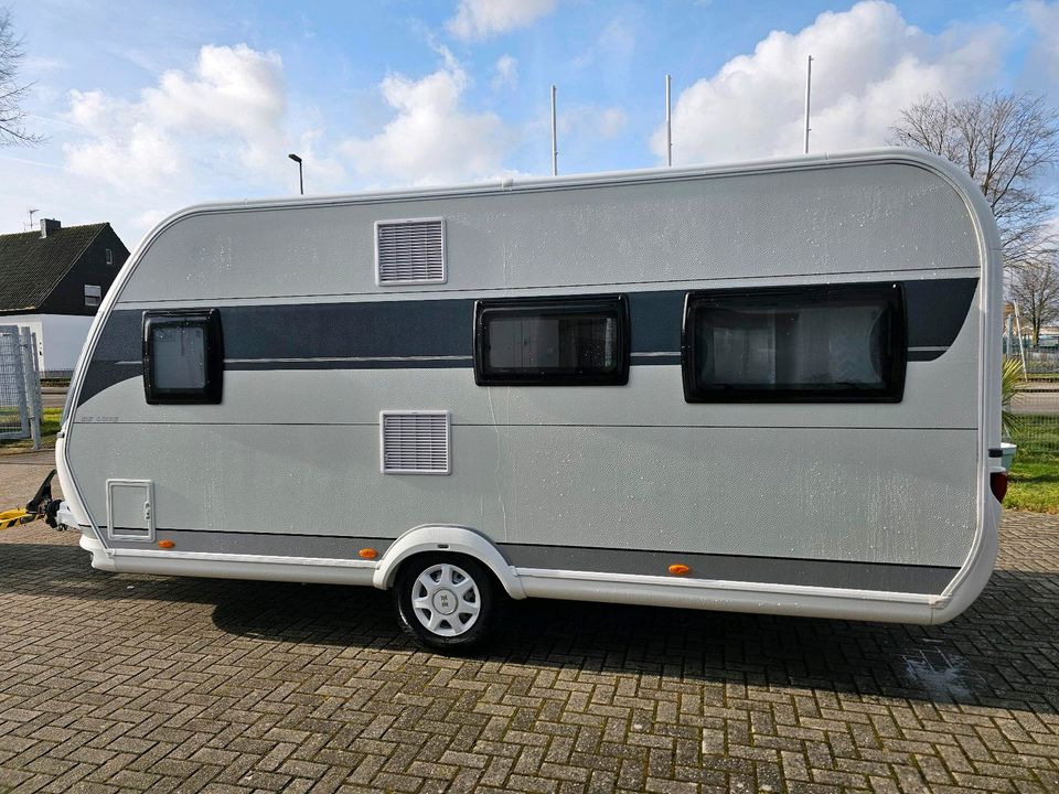 Wohnwagen Hobby De Luxe 460 UFE in Rees