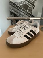 Adidas sneaker Gr 39 Baden-Württemberg - Niefern-Öschelbronn Vorschau