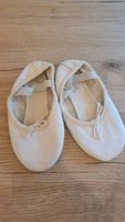 Ballettschuhe zu verschenken Gr. 27 + Gr. 29 Bayern - Pocking Vorschau