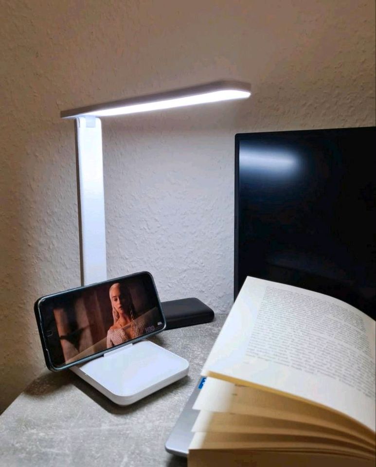 LED Schreibtisch Lampe + Handyhalter 3× Licht Stufen USB Licht in Dresden