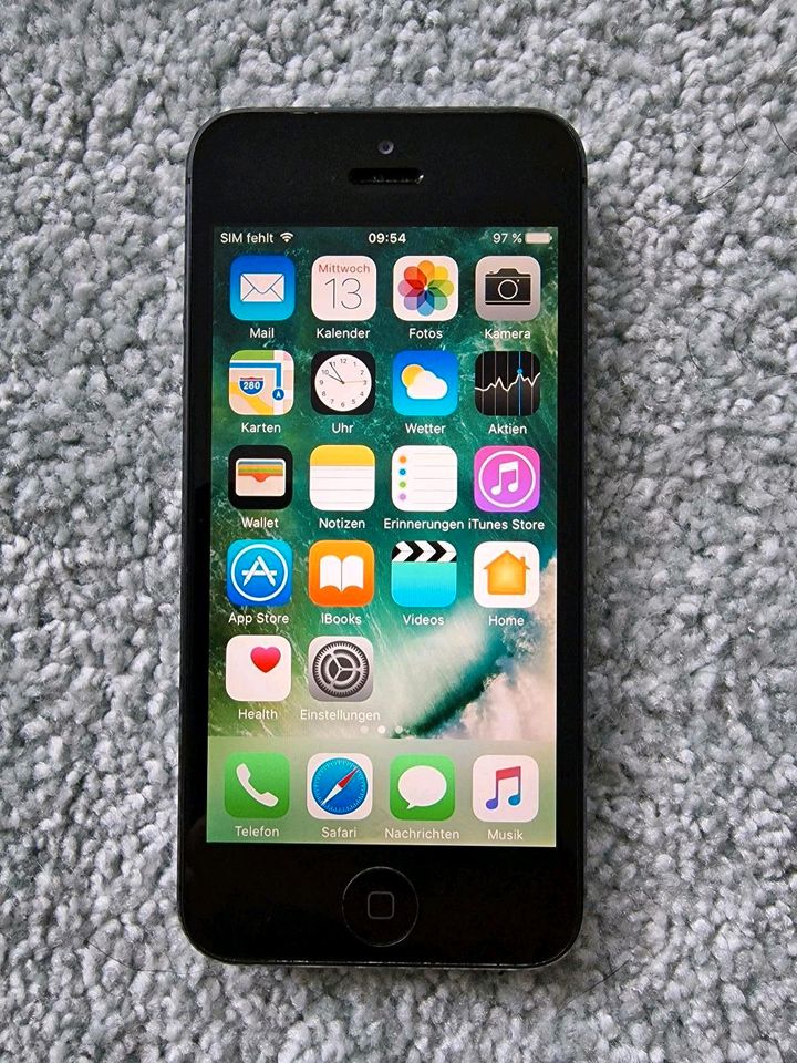 Iphone 5 32GB schwarz ohne OVP ohne Zubehör in Hessen - Baunatal | Apple  iPhone gebraucht kaufen | eBay Kleinanzeigen ist jetzt Kleinanzeigen