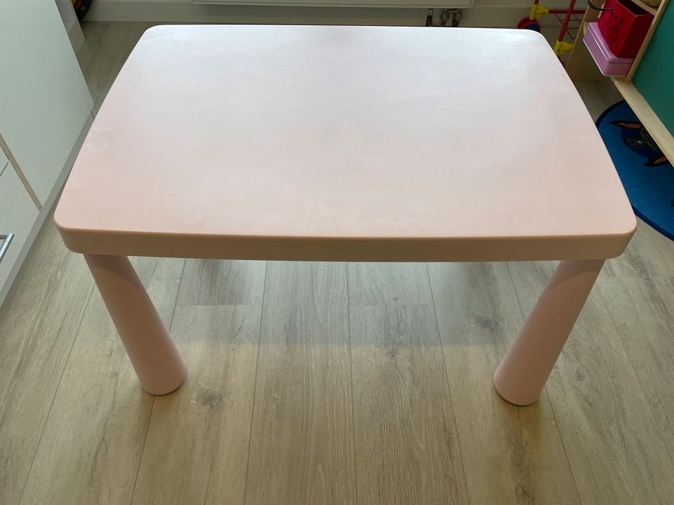 Ikea Mammut Kinder Tisch Rosa in Kleinrudestedt