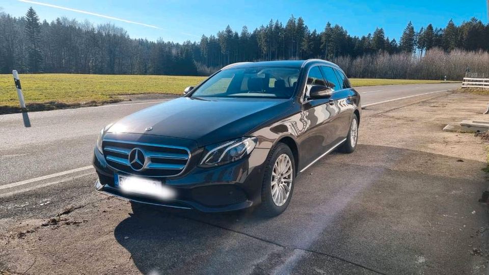 Mercedes Benz MB E220d 2.0 cdi 2018 in Niederrieden