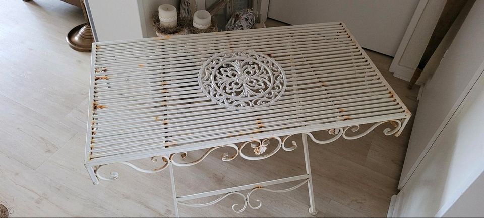 Außergewöhnlicher Metall/Eisen Tisch Vintage Shabby Chic Antik in Büdelsdorf