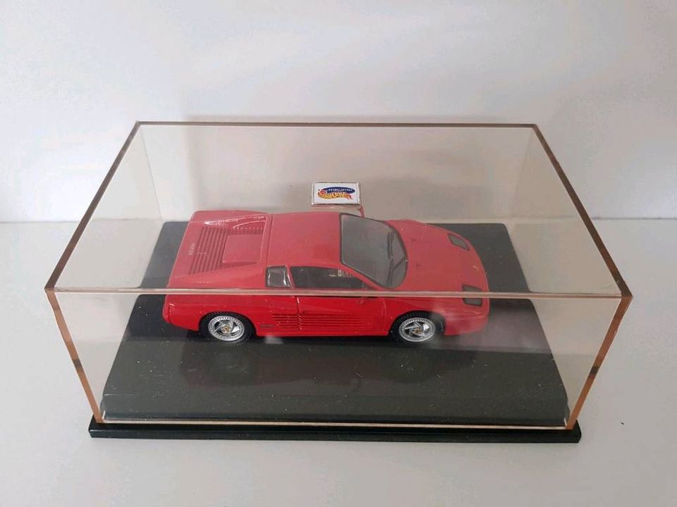 Hot Wheels 1:43 Ferrari F512 M OVP in Bannewitz