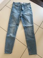 Calvin Klein Jeans Slim hellblau Gr 29 Bayern - Coburg Vorschau