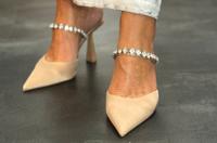 ZARA Heels, mit Steinen, Größe 38 ,schimmer-beige Hessen - Rosbach (v d Höhe) Vorschau
