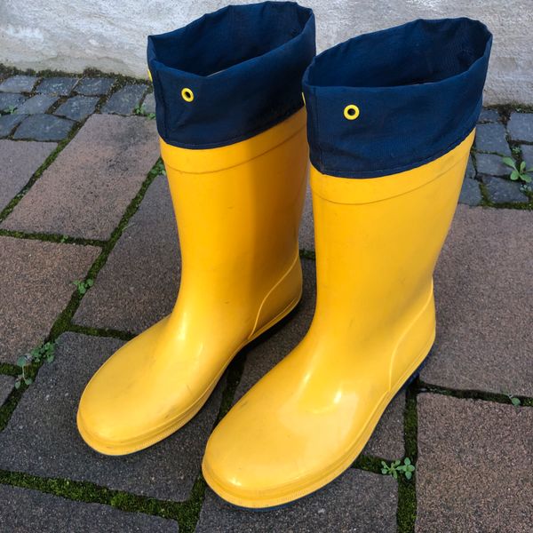 Romika Romikids Regenstiefel Gummistiefel gelb Gr. 34 in Hessen - Nidda |  Gebrauchte Kinderschuhe Größe 34 kaufen | eBay Kleinanzeigen ist jetzt  Kleinanzeigen