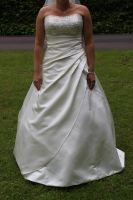 Brautkleid Größe 40, Champagner-weiß Hessen - Bebra Vorschau