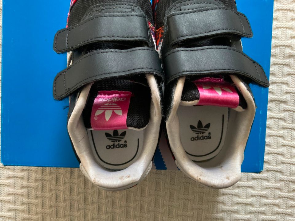 Baby Adidas Sneaker Größe 26 in Rehlingen