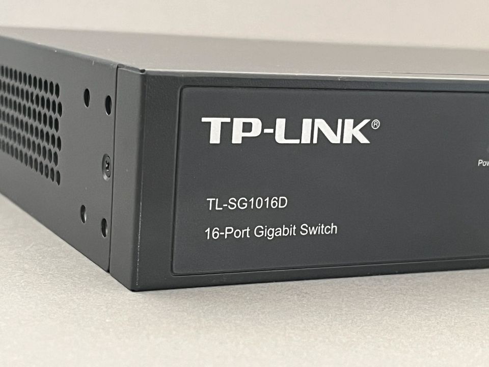 TP Link Gigabit 100/1000 Switch 16 Ports in OVP in Bad Arolsen