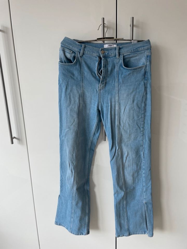 Hell Blaue Jeans von About You in Bilshausen