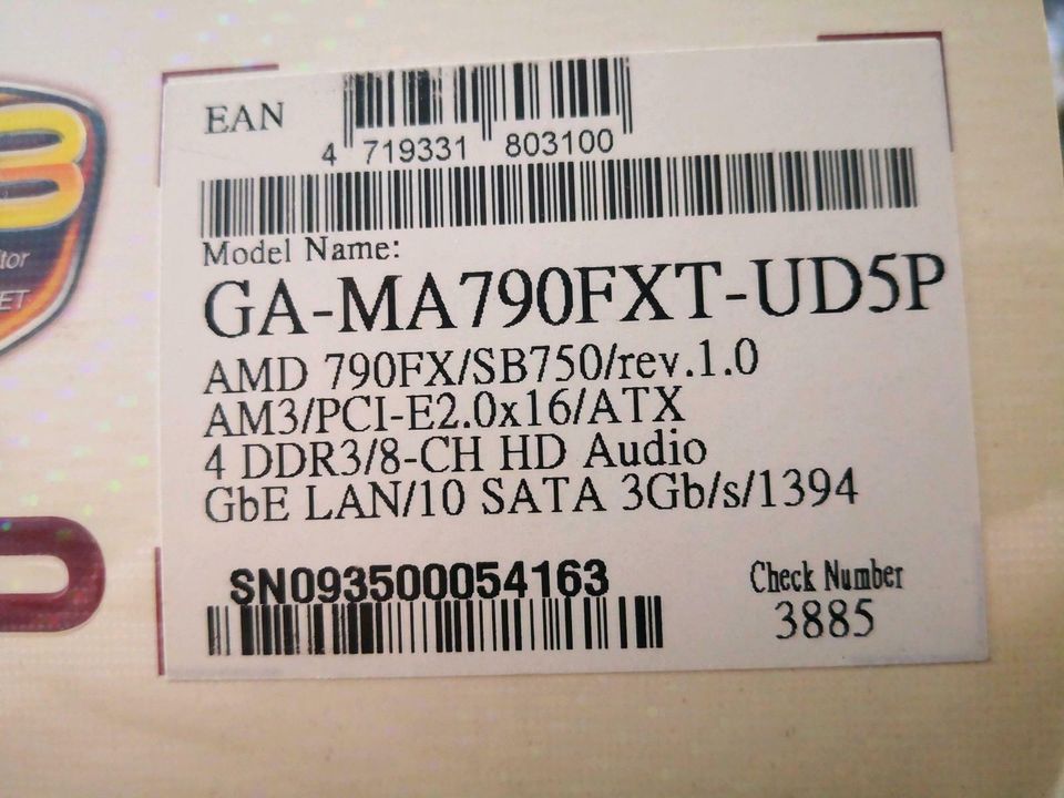Gigabyte MA790FXT-UD5P + AMD Phenom II X4 965 Black edition in Lengede