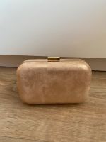 Clutch in Gold mit Tragegurt Nordrhein-Westfalen - Marl Vorschau