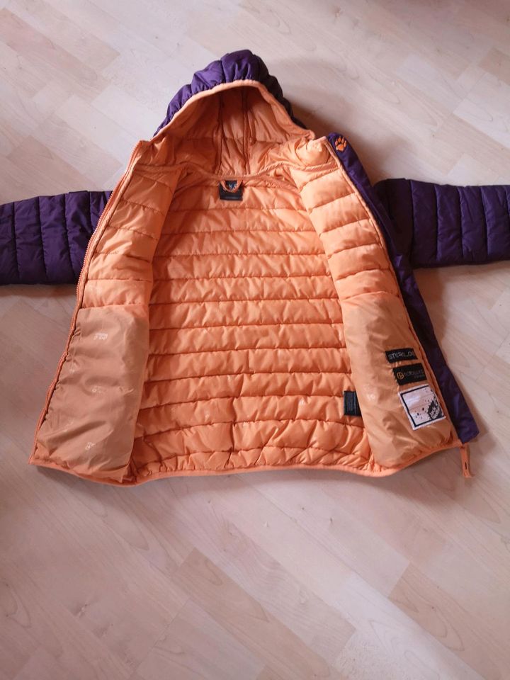 Jack Wolfskin Jacke Gr. 152 in Jahnsdorf