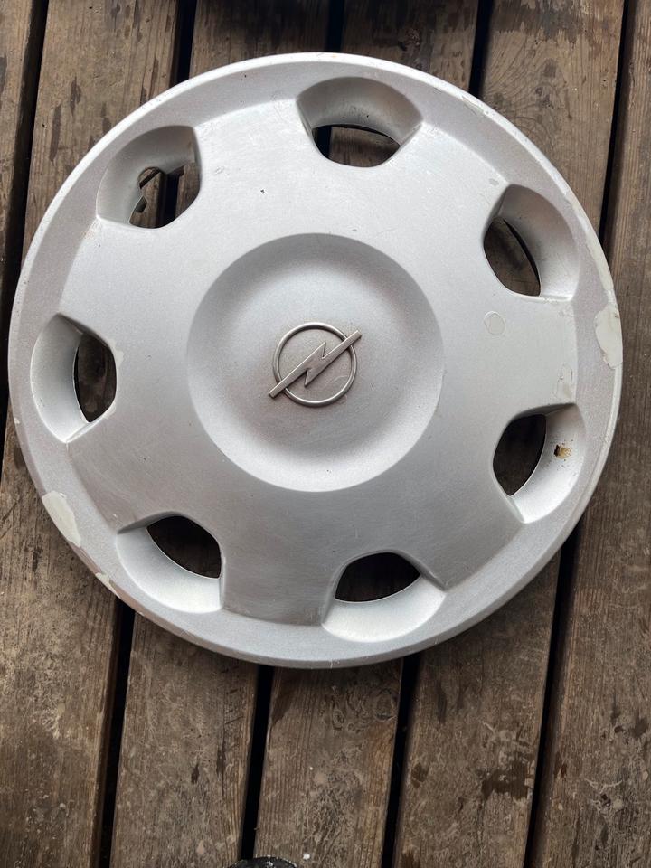 4x Radkappen für Original Opel Corsa c tigra meriva 14 Zoll in Olpe