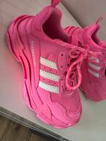 Balenciaga Adidas Triple S 39 pink neuwertig Nordrhein-Westfalen - Laer Vorschau