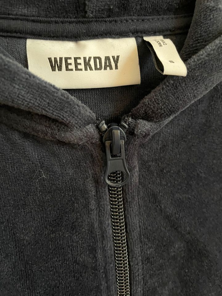 Weekday Fleece/Velours Jacke in Bochum