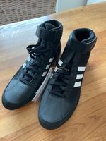 NEU! Adidas Sportschuhe, Größe 9 (43) schwarze Wandsbek - Hamburg Farmsen-Berne Vorschau