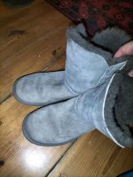 UGG Boots grau gr 39, original Stiefeletten Berlin - Mitte Vorschau