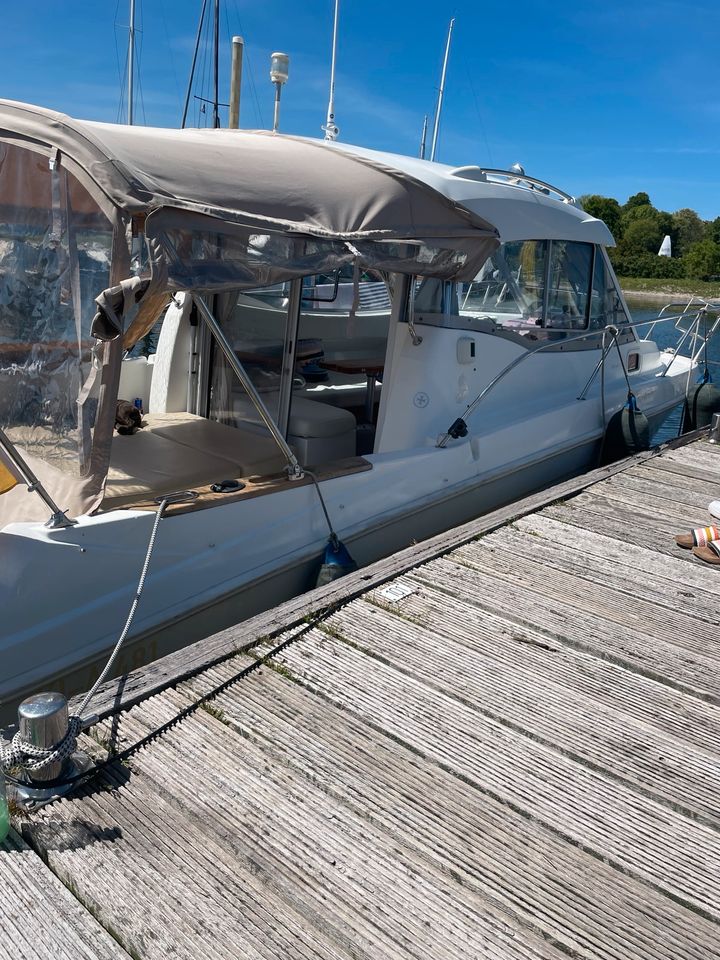 Beneteau Antares 750 HB in Kiel