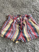 Mango Shorts Stoffhose kurze Hose M Mango bunt gestreift Bayern - Kolbermoor Vorschau