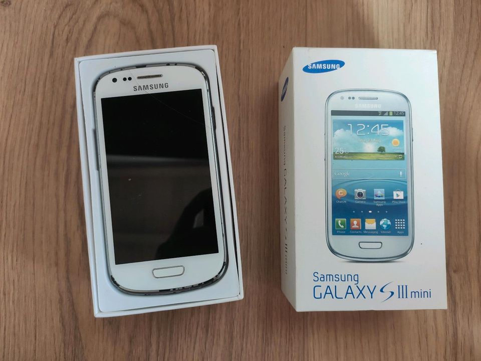 Samsung Galaxy S3 mini weiß in Pförring