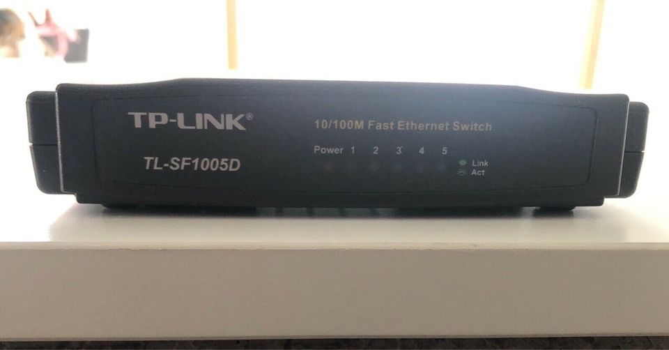 TP Link Switch TL-SF1005D in Piesport