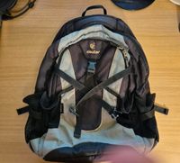 Deuter mittelgroßer Rucksack, grau/schwarz Baden-Württemberg - Gäufelden Vorschau