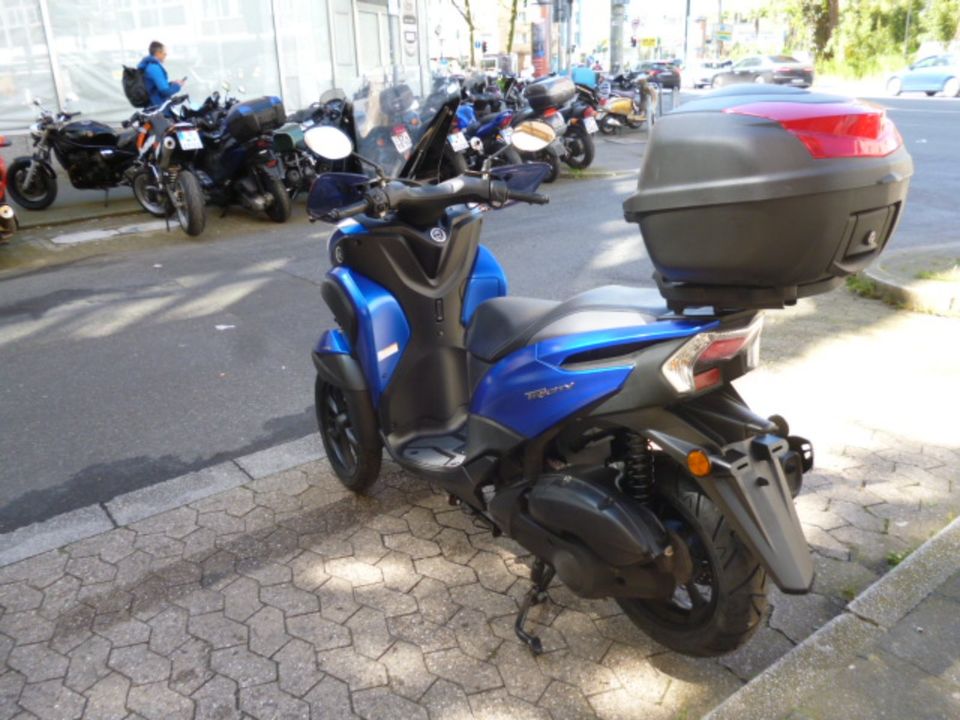 Yamaha MW 125 Tricity ABS in Düsseldorf