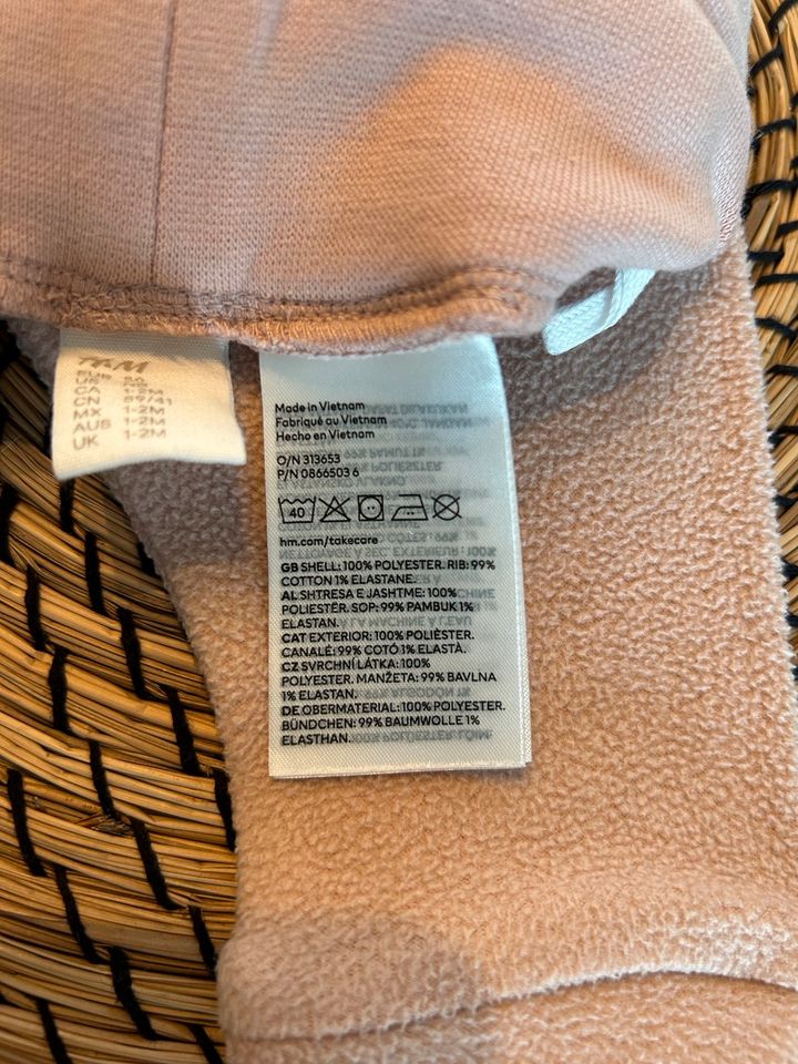 H&M, Baby Jacke mit Hose und Strumpfhose Größe 56 in Rotenburg (Wümme)