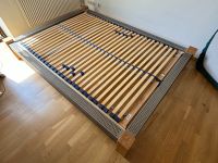 Bett mit Lattenrost (2m x 1,4m) München - Milbertshofen - Am Hart Vorschau