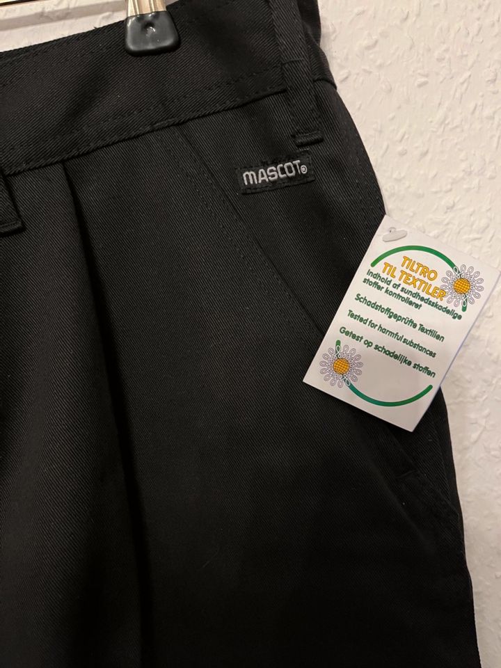 Neue Mascot Workwear Arbeitshose Herren, Größe 49 in Chemnitz