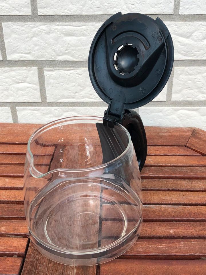 Russell Hobbs Glaskanne 168370/GRH für Kaffeemaschine 14683-56 Or in  Niedersachsen - Osnabrück | Kaffeemaschine & Espressomaschine gebraucht  kaufen | eBay Kleinanzeigen ist jetzt Kleinanzeigen